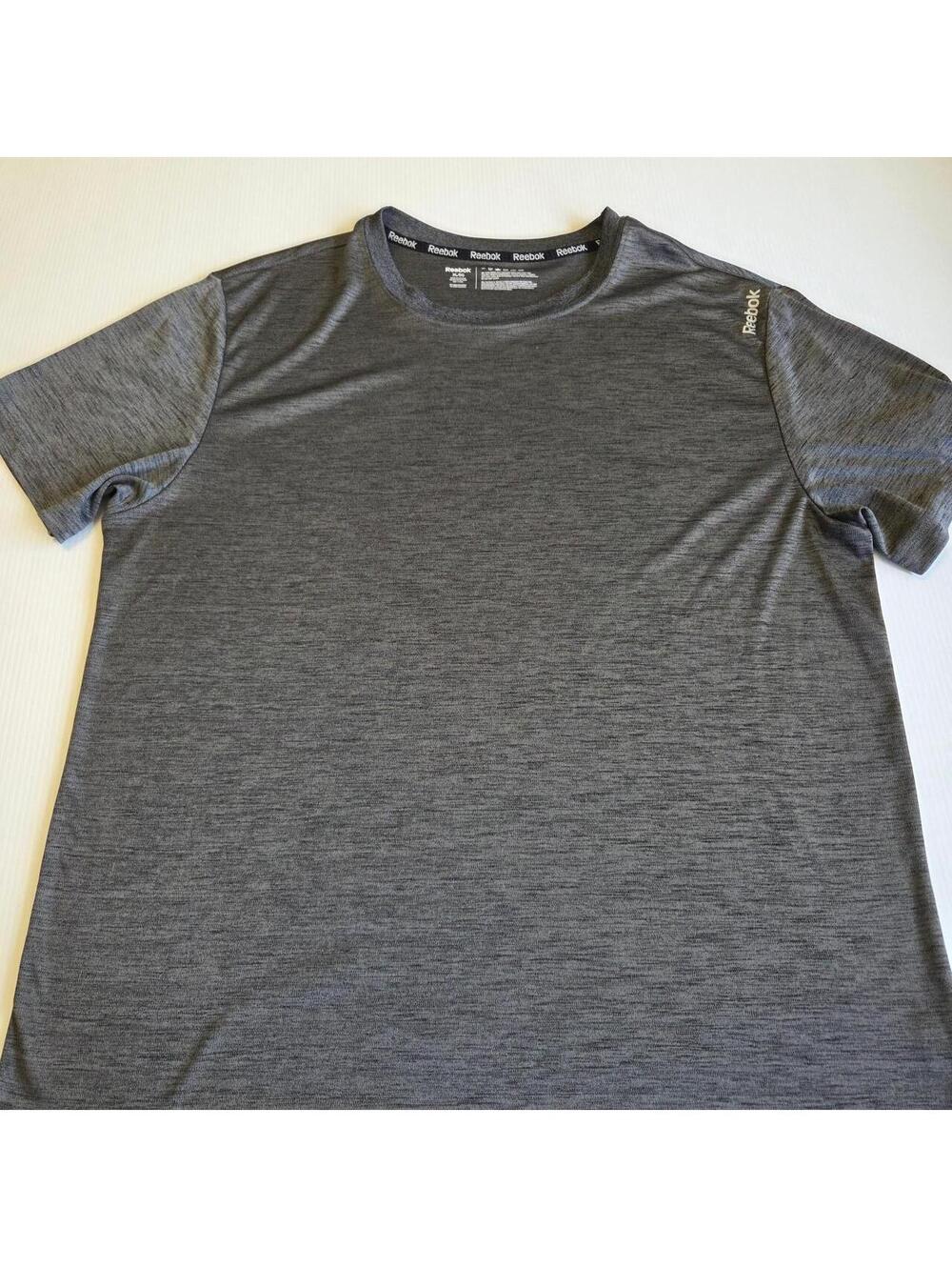 Reebok Men's Gray Short Sleeve T-Shirt Size XL Excellent Condition